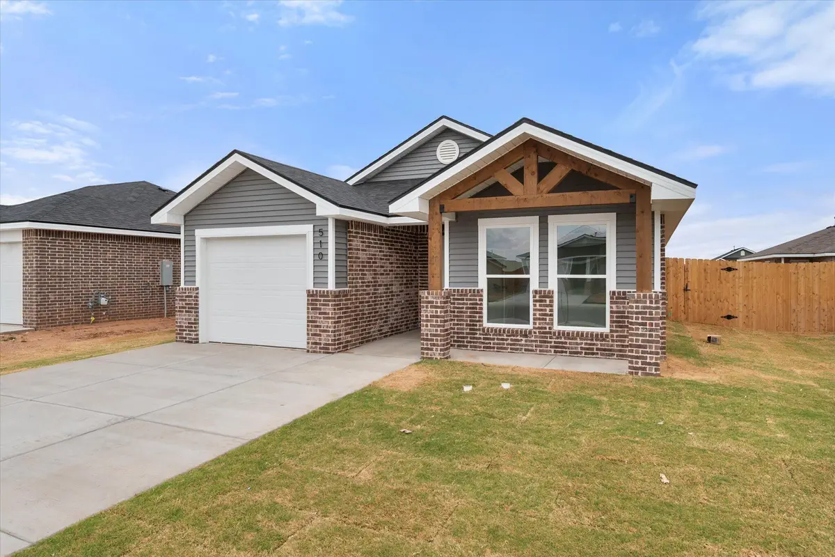 510 E 24th Street, Wolfforth, TX 79382 - #1