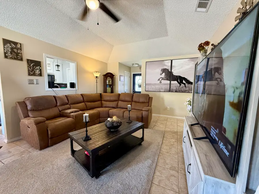 8203 Waco Avenue, Lubbock, TX 79423 - #3