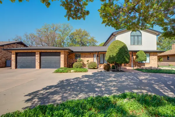 2208 Rice Drive, Levelland, TX 79336