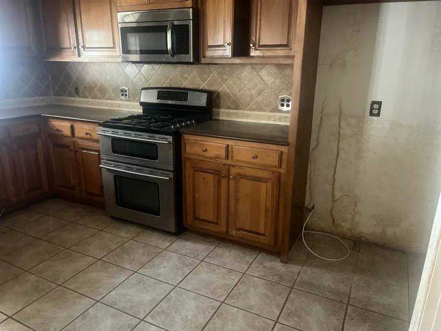 3013 66th Street, Lubbock, TX 79413 - #3