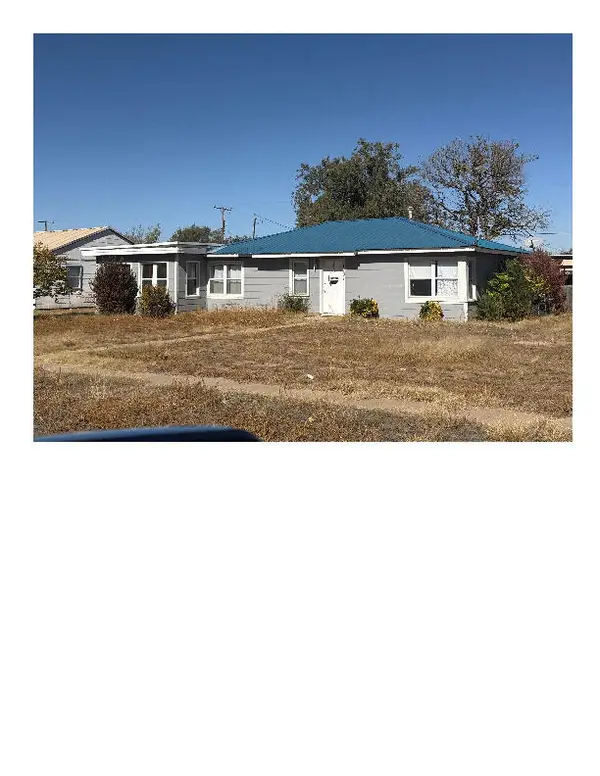 1201 11th Street, Levelland, TX 79336