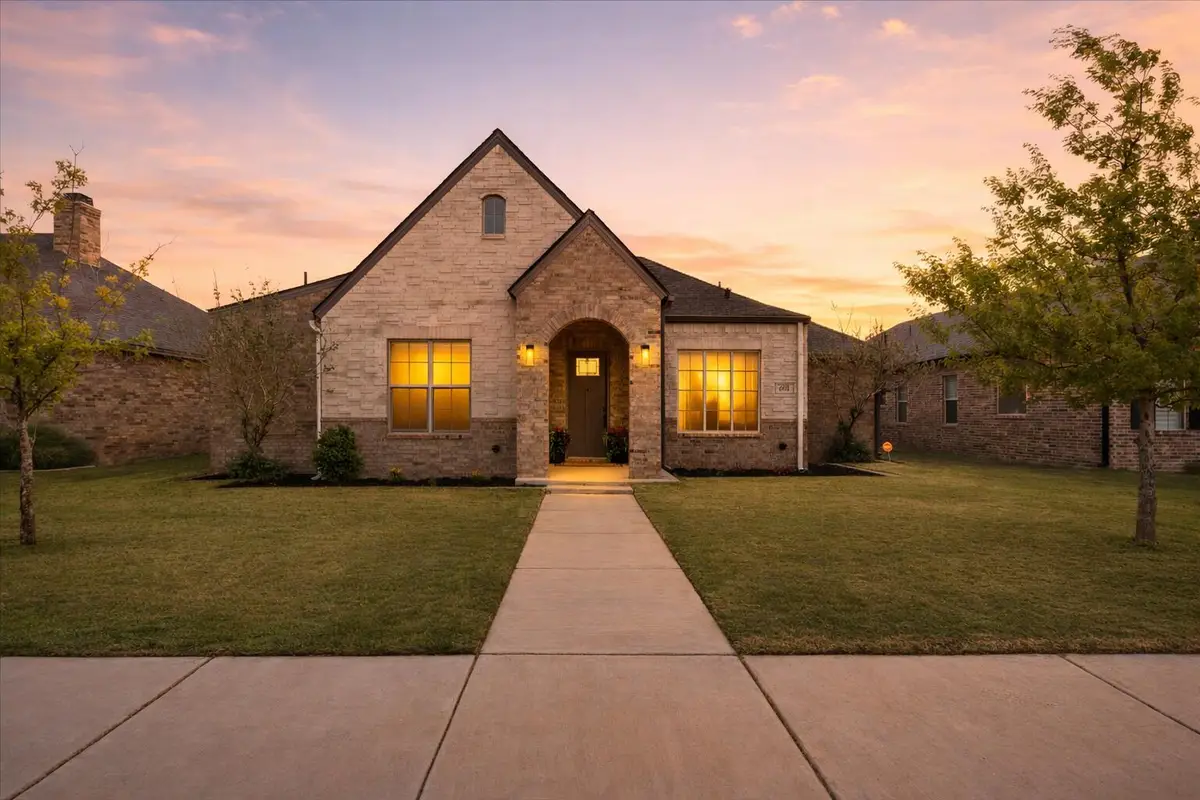 601 Buckingham Avenue, Wolfforth, TX 79382 - #1