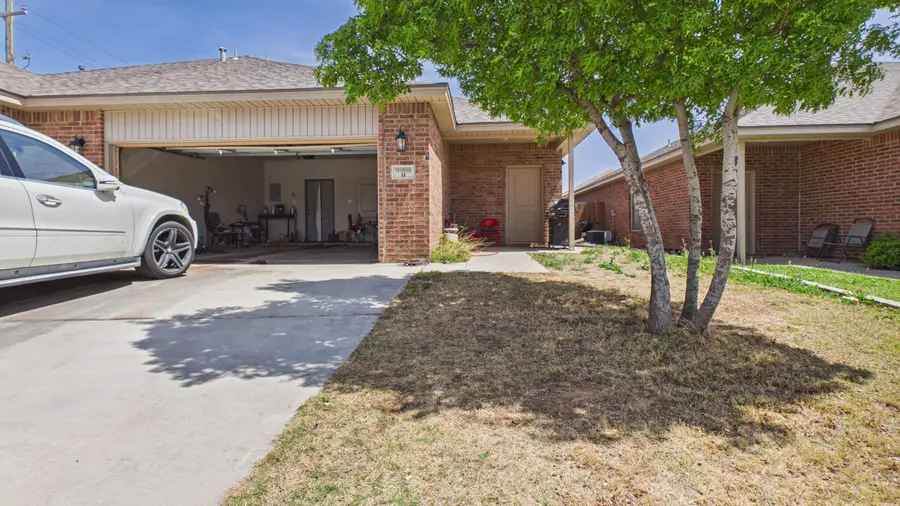 9801 Uvalde Avenue, Lubbock, TX 79423 - #3