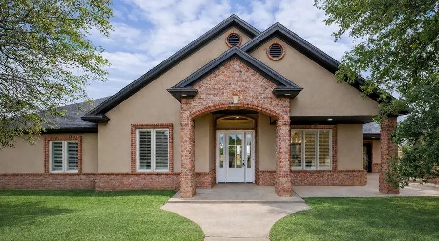 15213 Albany Avenue, Lubbock, TX 79424 - #2