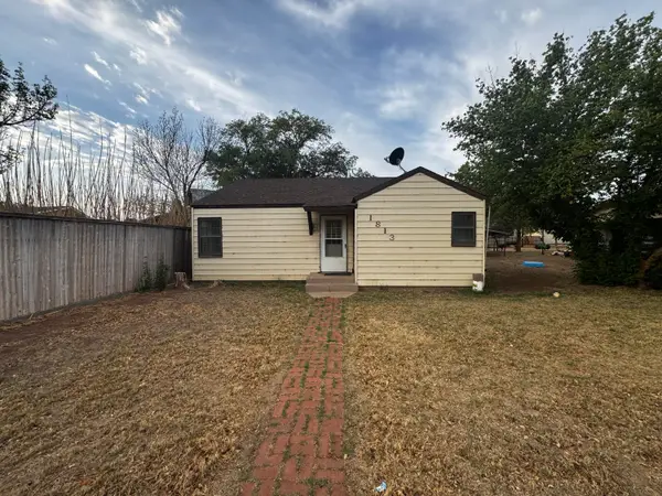 1813 N 5th Street, Tahoka, TX 79373