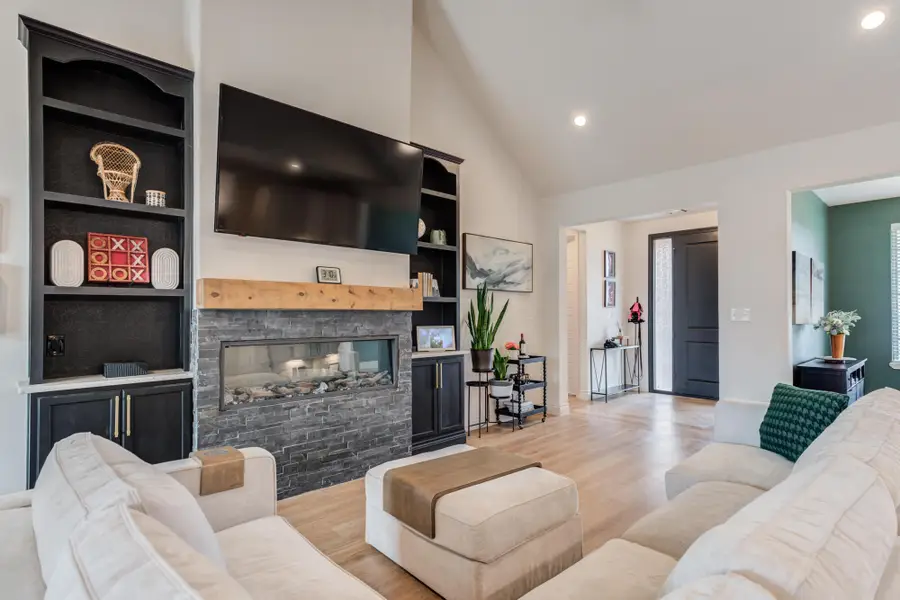 9612 Inverness Avenue, Lubbock, TX 79424 - #2