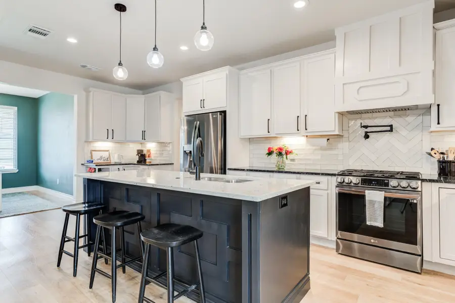 9612 Inverness Avenue, Lubbock, TX 79424 - #3