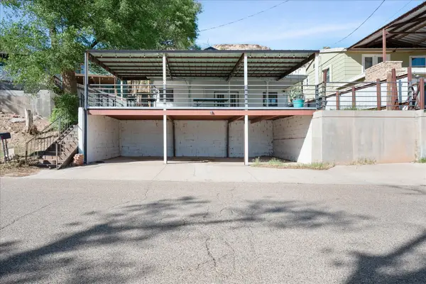 69 Pony Express Trail, Lubbock, TX 79404