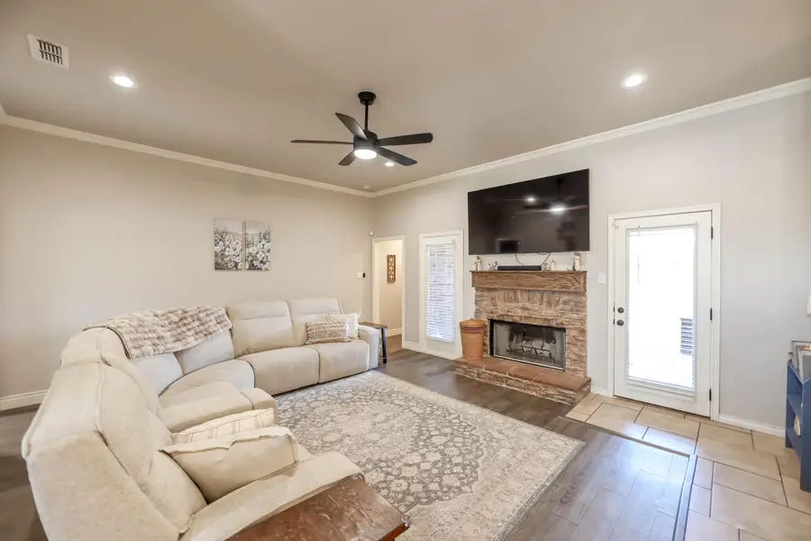 6008 103rd Street, Lubbock, TX 79424 - #3