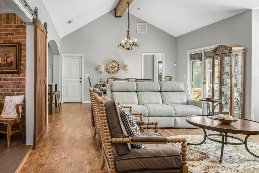 10117 Chicago Avenue, Lubbock, TX 79424 - #2