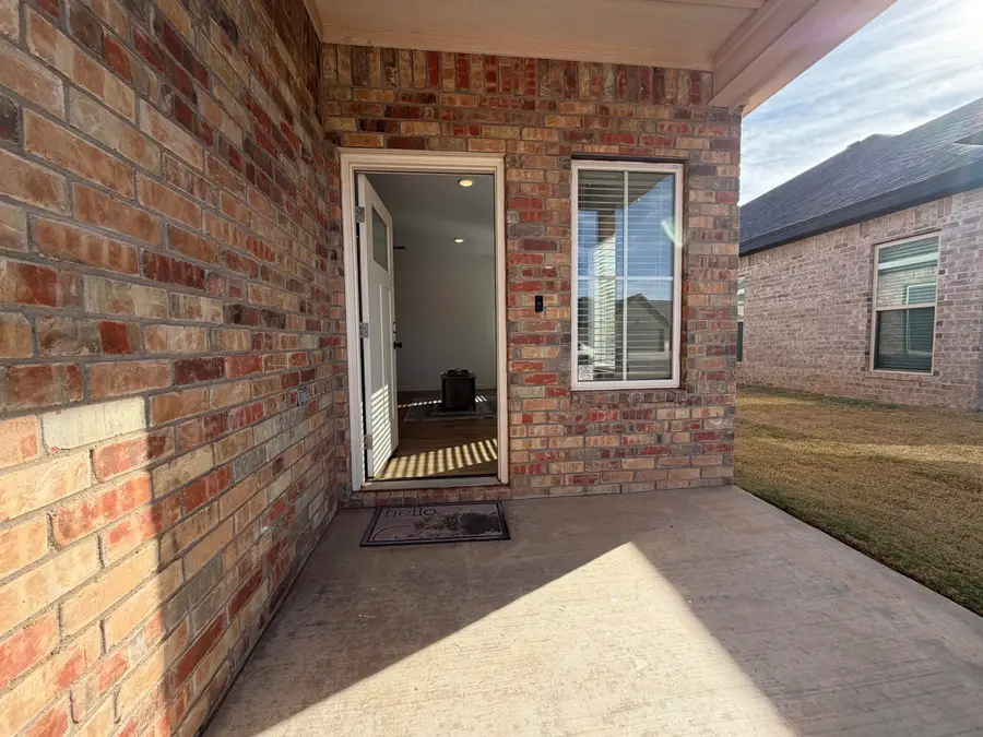 5807 Virginia Avenue, Lubbock, TX 79407 - #2