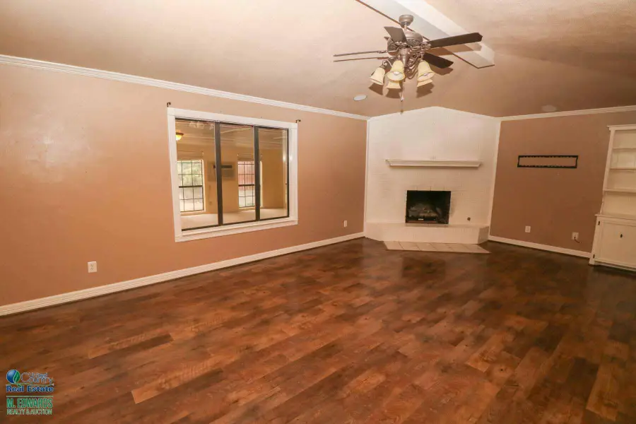 235 E 27th Street, Littlefield, TX 79339 - #3