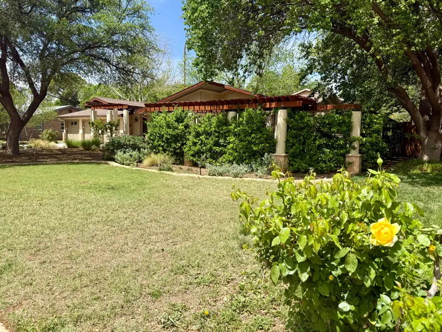 4406 15th Street, Lubbock, TX 79416 - #2