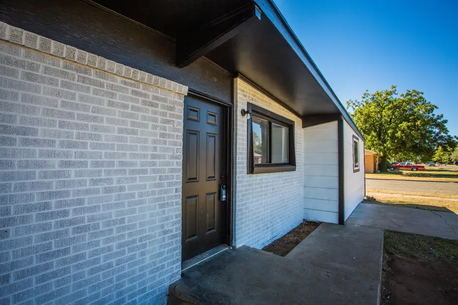 2725 61st Street, Lubbock, TX 79413 - #2