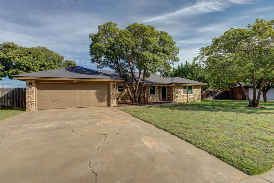 822 7th Street, Wolfforth, TX 79382 - #2