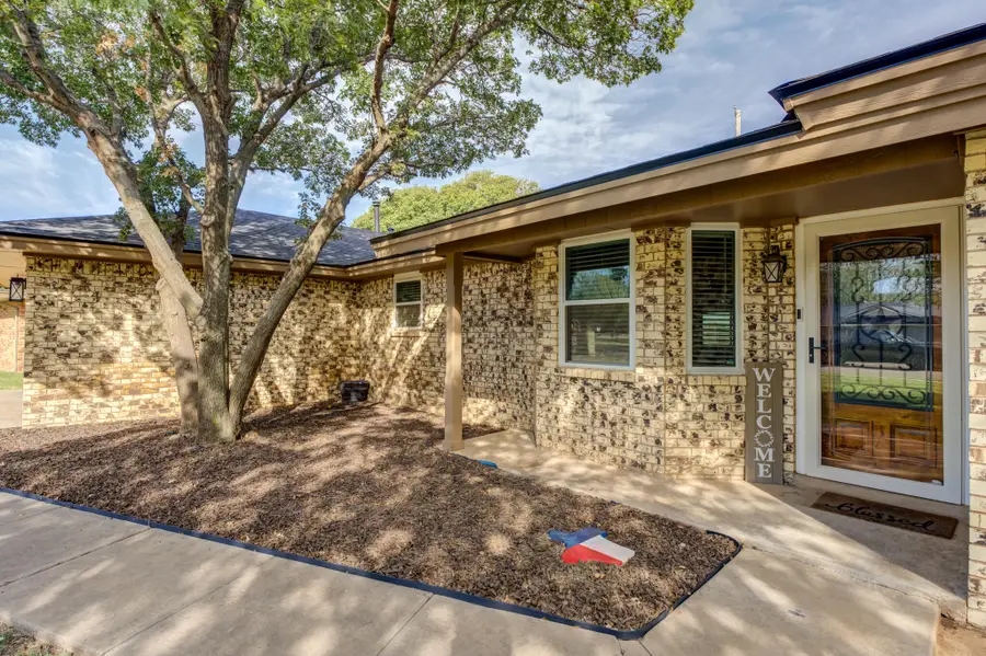 822 7th Street, Wolfforth, TX 79382 - #3