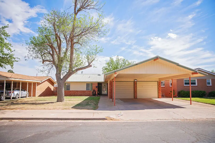 814 Linda Lane, Denver City, TX 79323 - #2