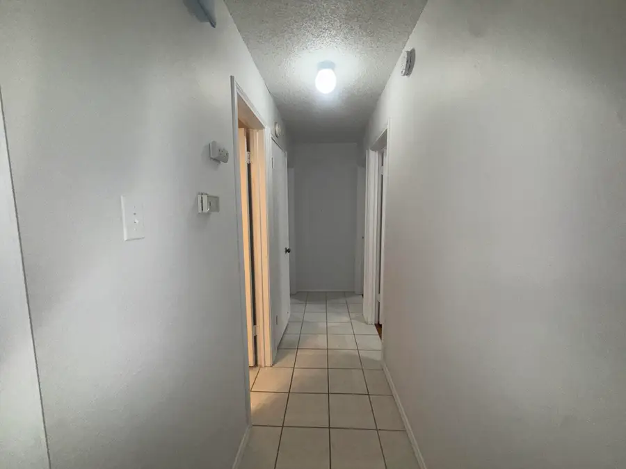 9613 Belmont Avenue, Lubbock, TX 79424 - #2