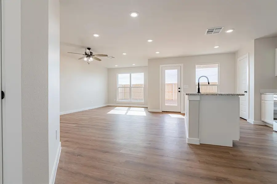 2204 Corpus Avenue, Wolfforth, TX 79382 - #3