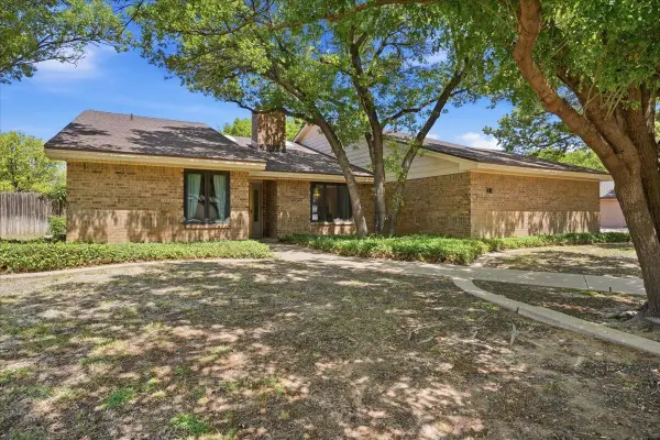 4902 77th Street, Lubbock, TX 79424
