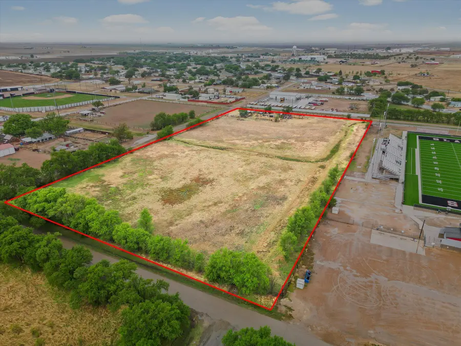 800 W Dickens Street, Slaton, TX 79364 - #2