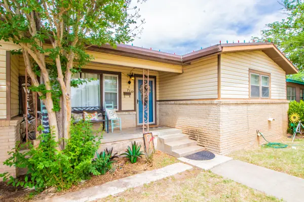 710 W 5th Street, Post, TX 79356