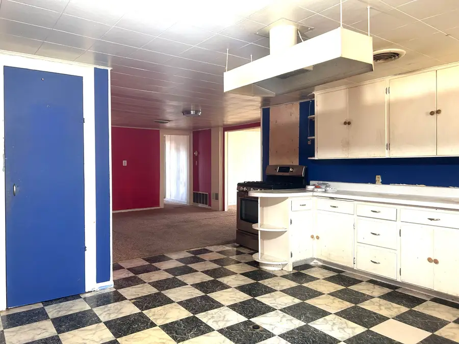 108 E 9th Street, Amherst, TX 79312 - #3
