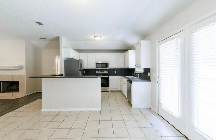 10108 Englewood Avenue, Lubbock, TX 79424 - #3