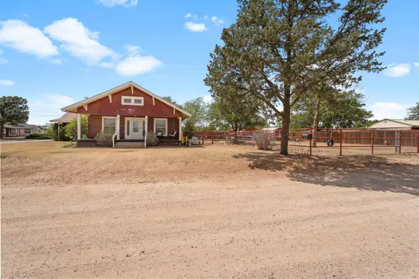 1401 Avenue K, Abernathy, TX 79311