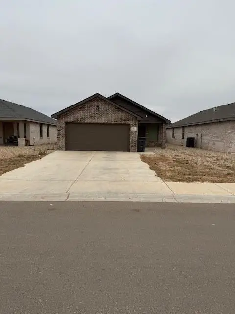 324 E 76th Street, Lubbock, TX 79404 - #1