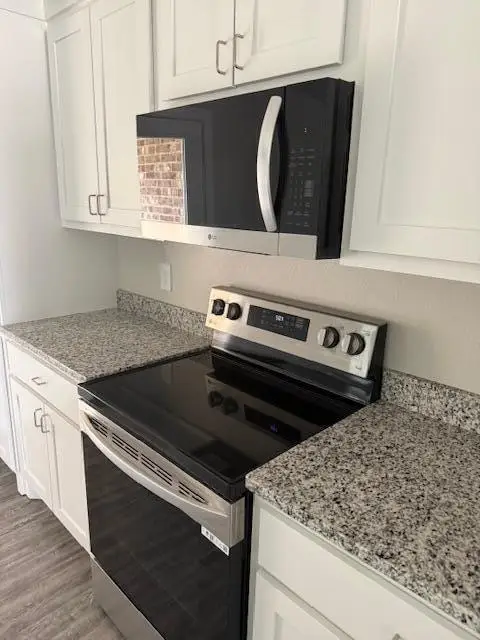 324 E 76th Street, Lubbock, TX 79404 - #2