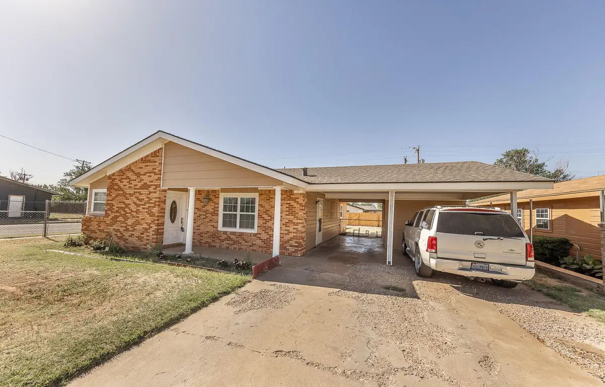 1724 E 2nd Street, Lubbock, TX 79403 - #1