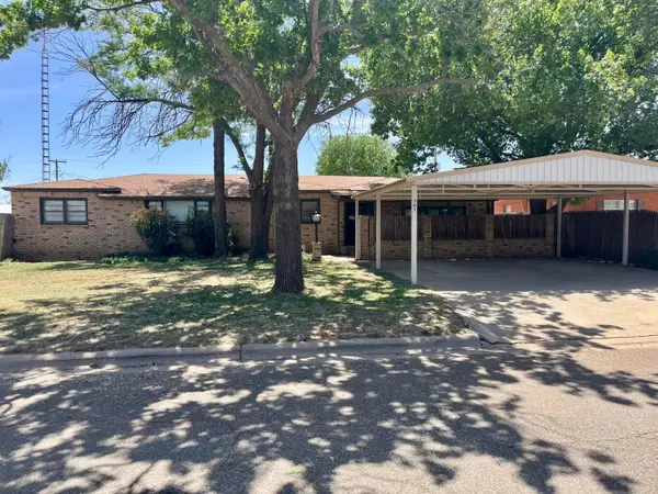 307 5th Street, Olton, TX 79064