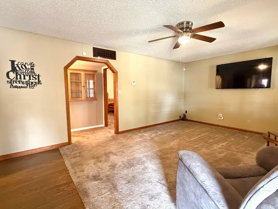 407 N 19th Street, Lamesa, TX 79331 - #3