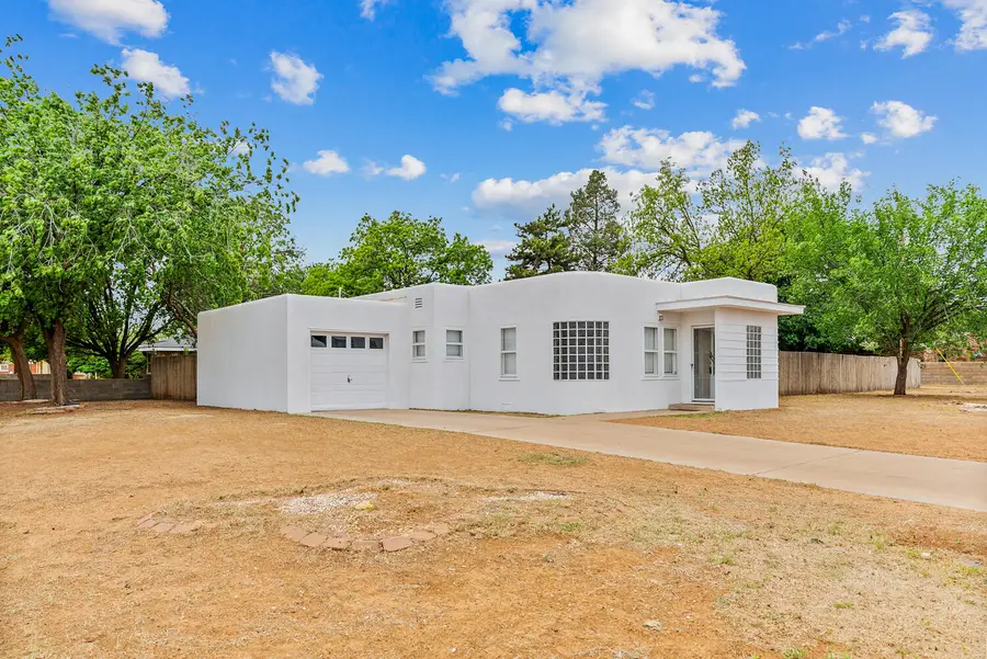 2300 N 2nd Street, Tahoka, TX 79373 - #3