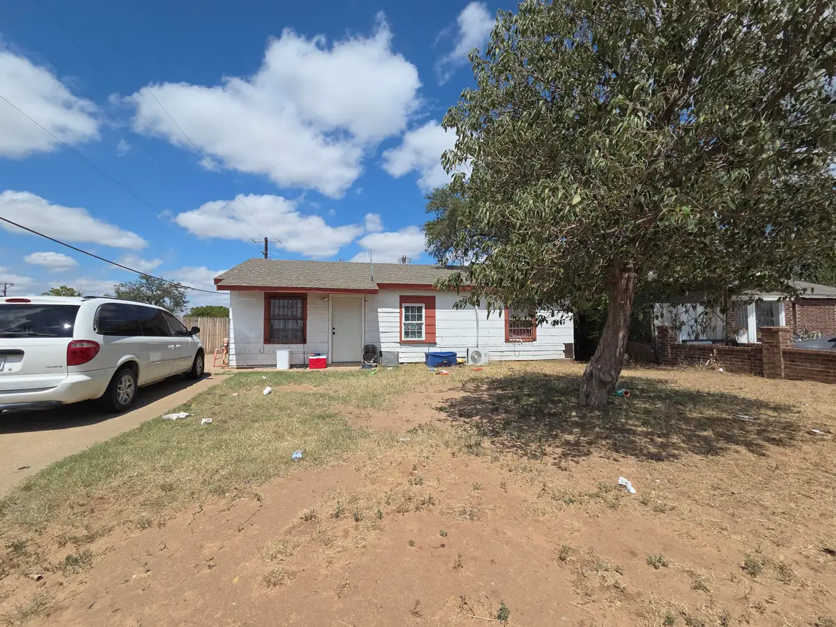 2401 E 10th Street, Lubbock, TX 79403 - #1