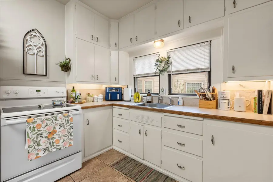 2420 25th Street, Lubbock, TX 79411 - #3