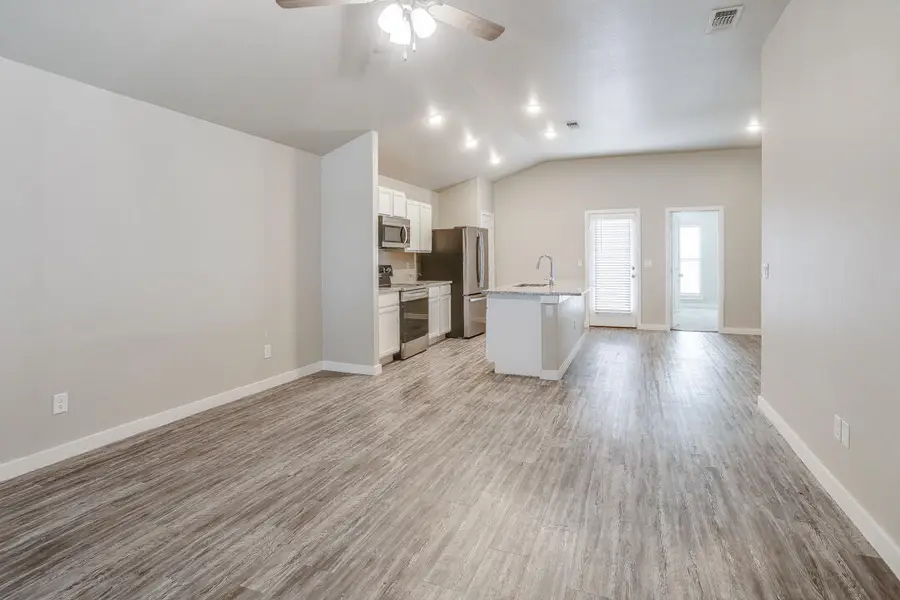 13704 Avenue Q, Lubbock, TX 79423 - #2