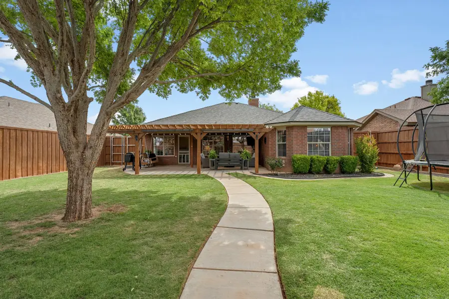 1508 Windsor Avenue, Wolfforth, TX 79382 - #2