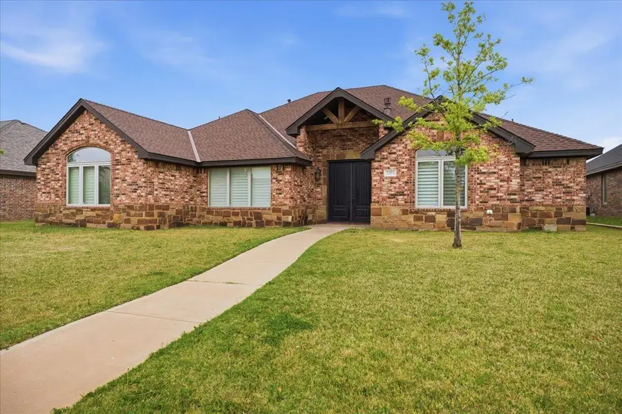 7303 Kewanee Avenue, Lubbock, TX 79424 - #2