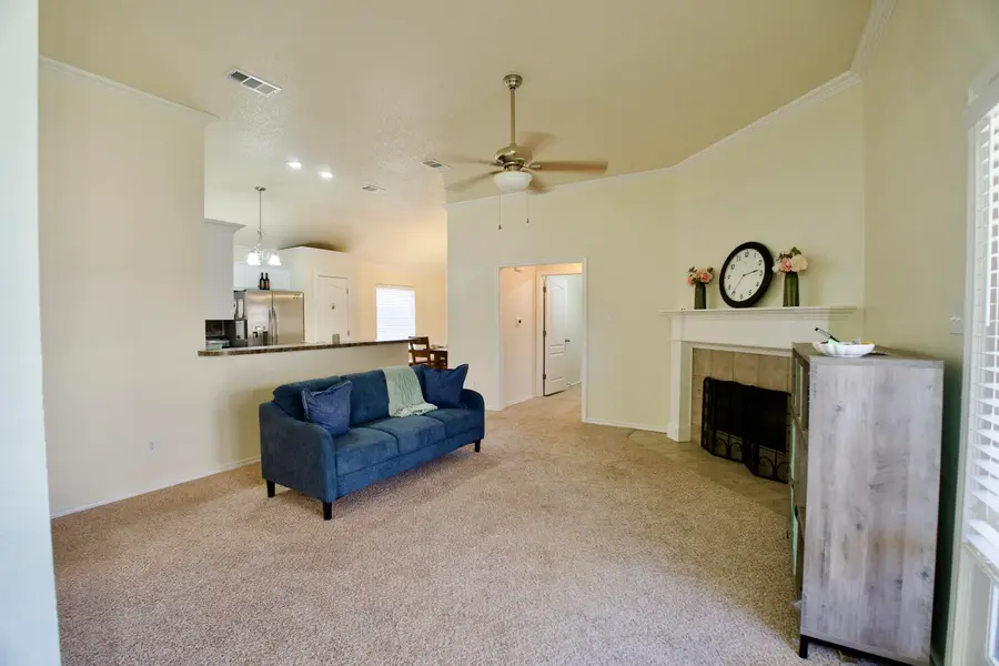 10202 Huron Avenue, Lubbock, TX 79424 - #2