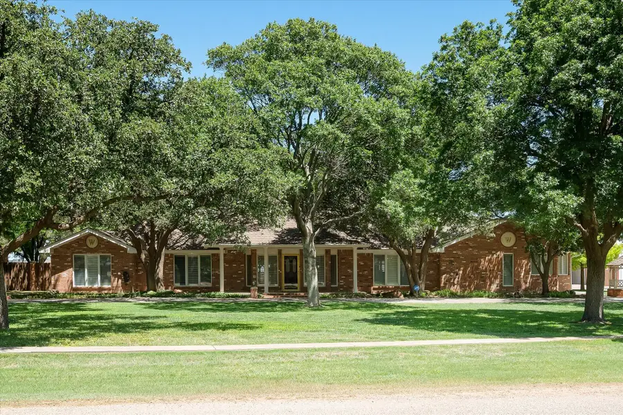 6810 59th Street, Lubbock, TX 79407 - #2