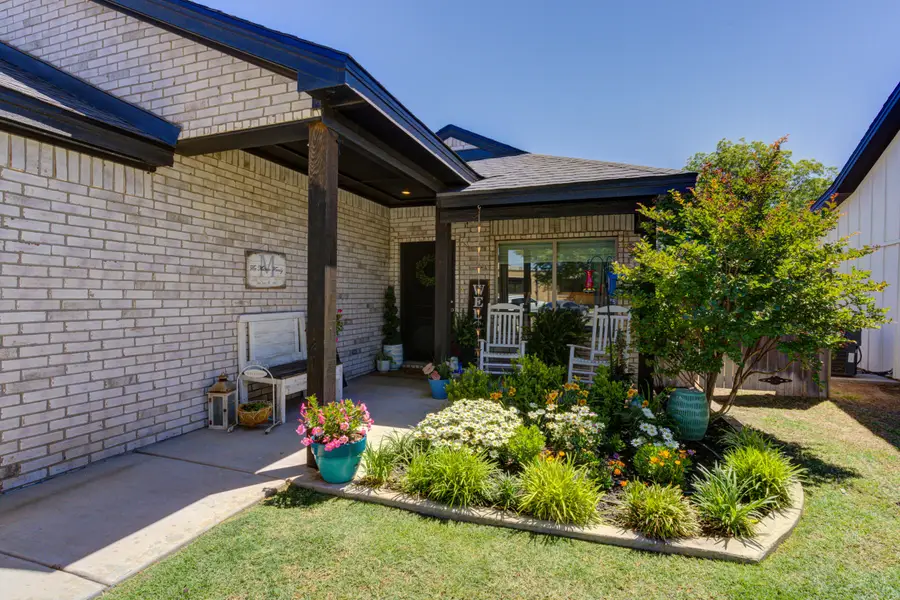 610 Walnut Street, Idalou, TX 79329 - #2