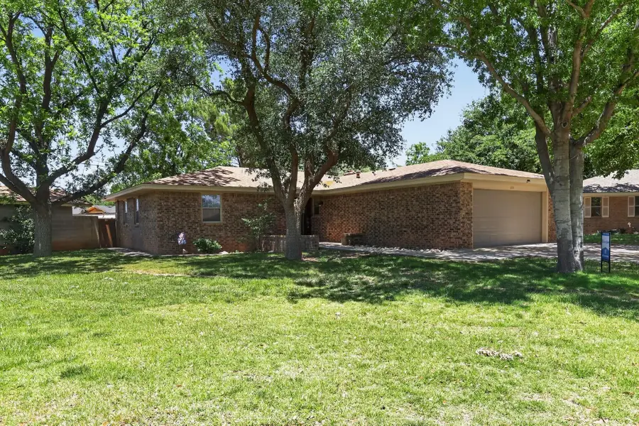 608 Alto Circle, Denver City, TX 79323 - #3