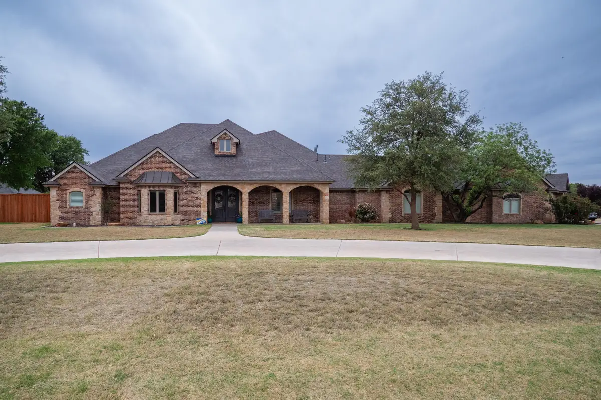 15402 Bangor Avenue, Lubbock, TX 79424 - #1