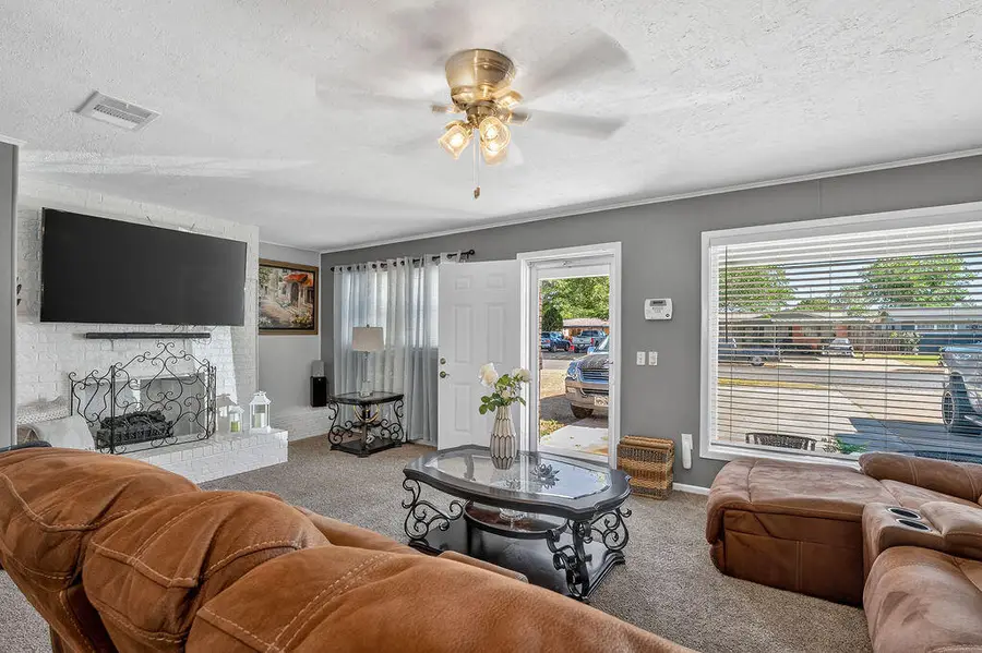 4818 52nd Street, Lubbock, TX 79414 - #3