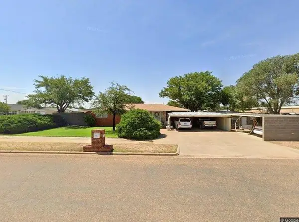 1010 10th Street, Shallowater, TX 79363