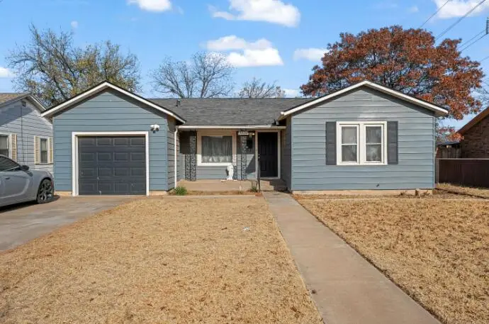 3004 33rd Street, Lubbock, TX 79410 - #1