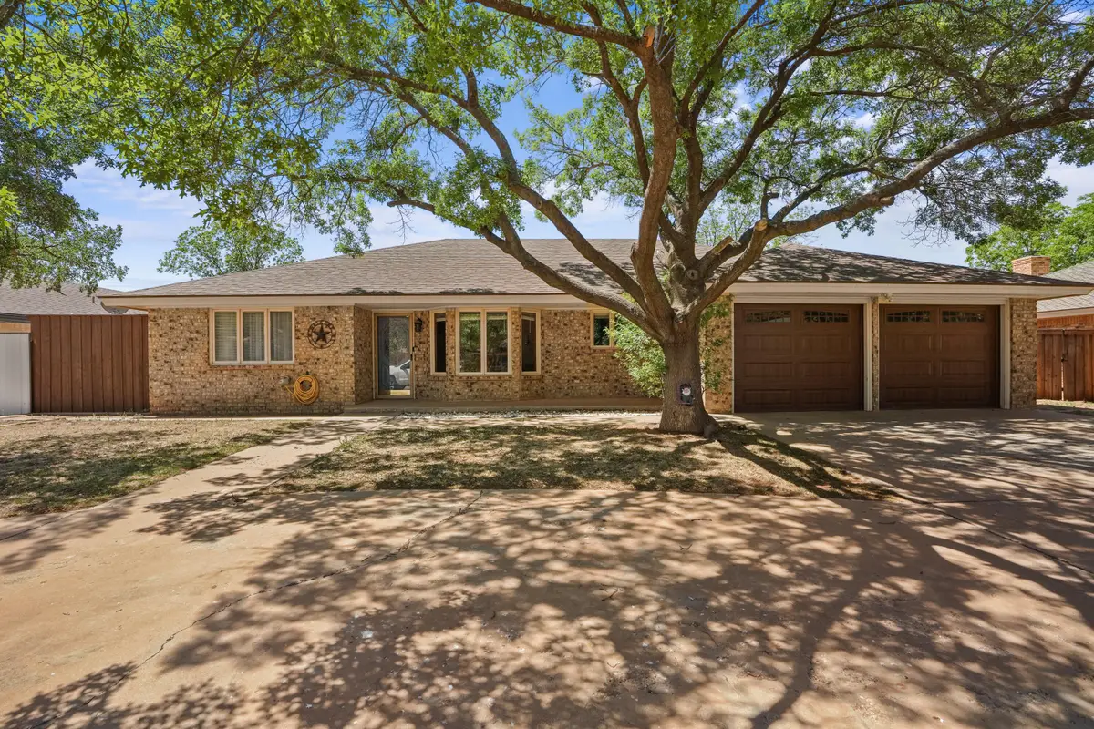 1806 E Hester Street, Brownfield, TX 79316 - #1