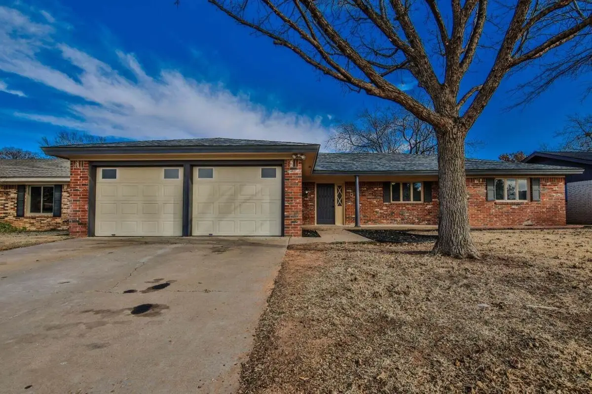 8007 Elmwood Avenue, Lubbock, TX 79424 - #1